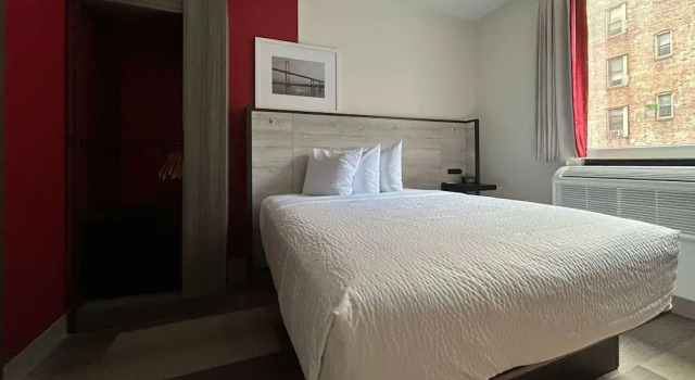 Номер Standard Ramada By Wyndham Brooklyn Near Flatbush
