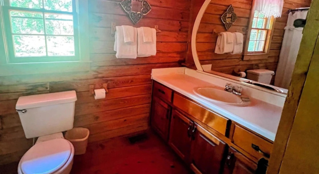 Номер Standard с 3 комнатами с балконом Mountain Top Inn and Resort