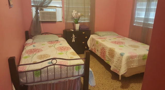 Семейные апартаменты с 2 комнатами с балконом Beautiful Alondra San Juan Apartments