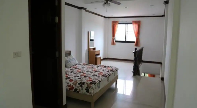 Апартаменты Дуплекс с 2 комнатами с балконом BEA Apartment