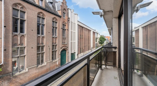 Room-value Stay Residence Mechelen - Stu, Rezerwuj Apartament Hotele w Bruksela z parkingiem, Parking