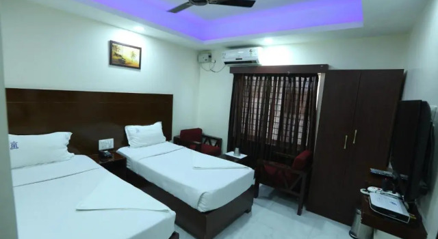Двухместный номер Deluxe Hotel RR International