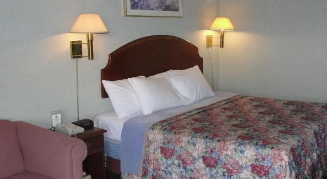 Двухместный номер Standard Budget Inn