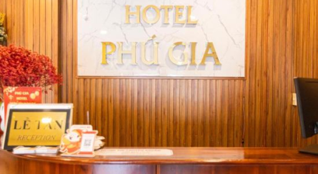 Phú Gia Hotel 1609 Huỳnh Tấn Phát, Забронировать Отель Район 7 провинция Хошимин