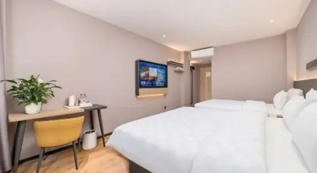 Семейный номер Standard Jinjiang Inn Qinhuangdao Development Zone Heping Bridge