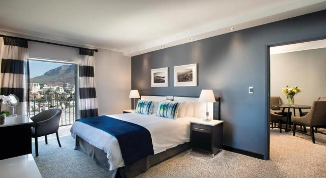 Двухместный люкс The Commodore Hotel