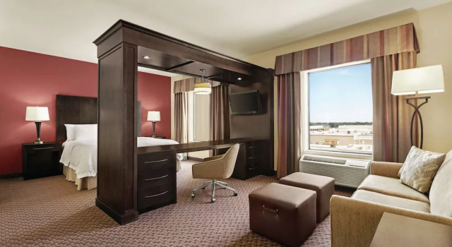 Двухместный люкс Hampton Inn & Suites Enid