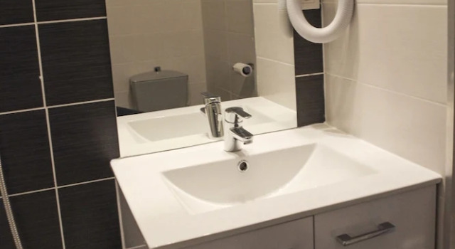 Кровать в общем номере La Ferme Des Barmonts