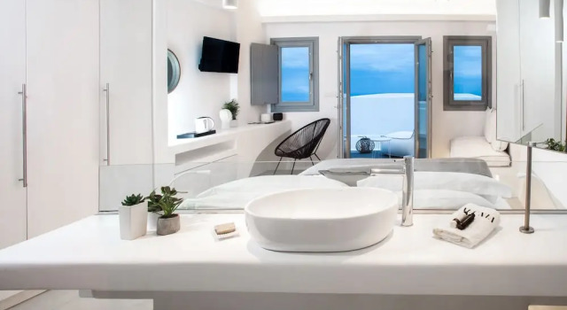 Полулюкс с видом на море Alunia Incognito Suites