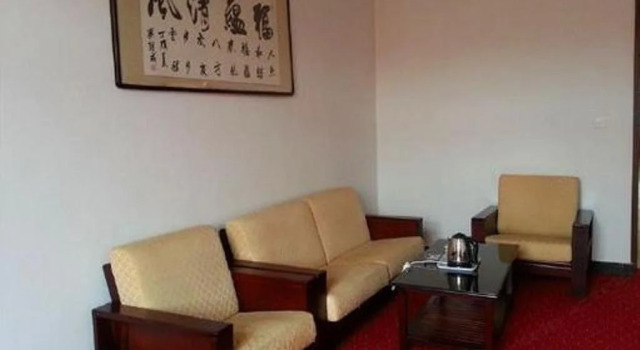 Qing Feng Inn