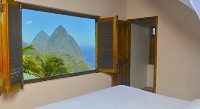 Piton Deck Villa, Book Villa Sommerhuse i Soufriere, Hytte