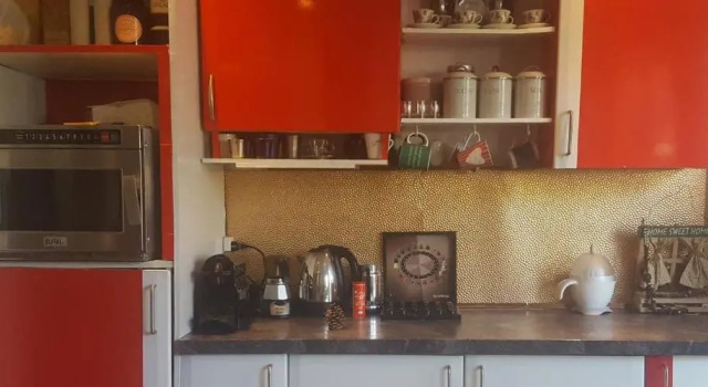 Lovely double bedroom in Rotherhithe, Забронировать Отель Отели Лондона с парковкой, Парковка