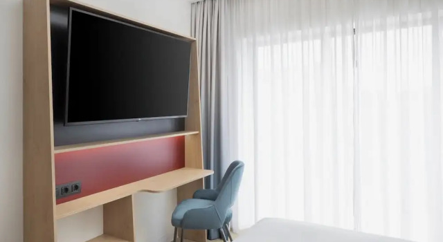 Семейный номер Standard Hampton by Hilton Targu Mures
