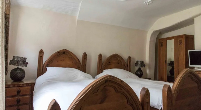 Golden Fleece York, Забронировать Отель Йорк Северный Йоркшир, рядом с Церковь Св. Дионисия