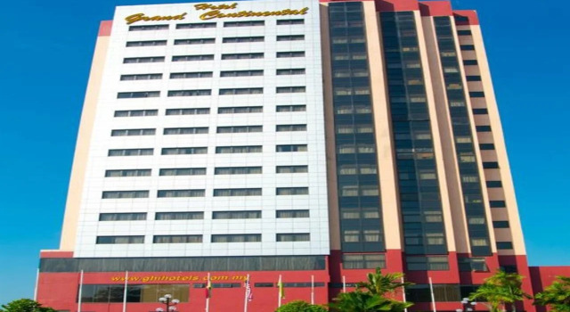 Hotel Grand Continental Kuching, Rezervovat Hotel Hotely v Kučing s bazénem, Bazén