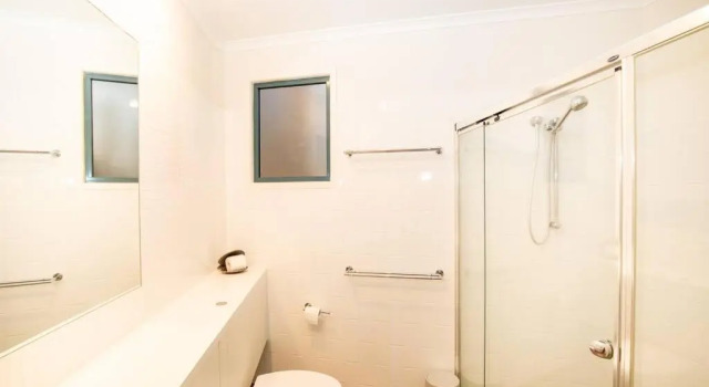 SALTWATER 1 - PENTHOUSE APARTMENT with OCEAN VIEWS, Забронировать Апартаменты/квартира Апартаменты Пойнт-Лукаут, рядом с Пляж Deadmans Beach, Апартаменты/квартира