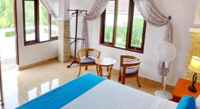 Villa Stella Garden, Book Villa SPA Hotels in Mataram, SPA