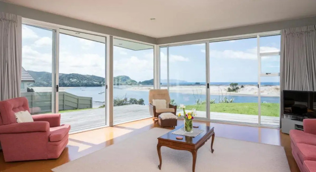 Roberts Retreat - Mangawhai Holiday Home