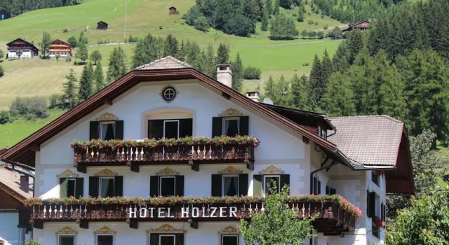 Hotel Holzer