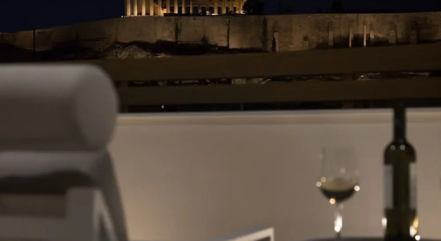 Номер Luxury Пентхаус c 1 комнатой с балконом и с видом на город Acropolis Residence by A&A Residences