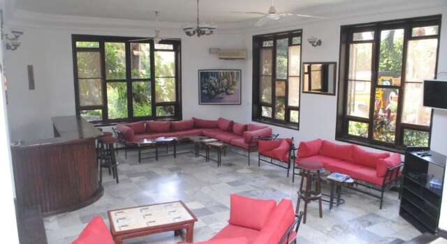 Roc Heights Lodge, Reservar Casa de hóspedes Bakau Kanifing