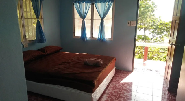 Номер Economy Golden Beach Resort Koh Phangan