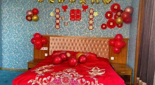 Люкс Deluxe Ping'an Business Hotel