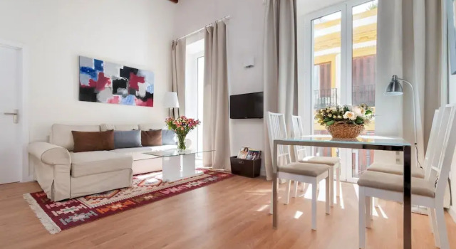 Prime Location 2 BD Apartement Next to the Town Hall Square. Zaragoza I