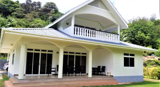 Wyn Villa