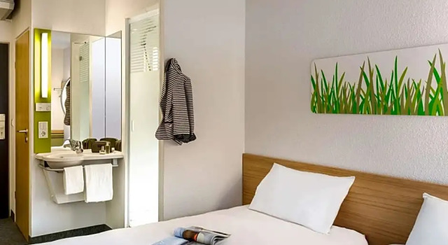 Номер Standard B&B HOTEL Koblenz-Nord