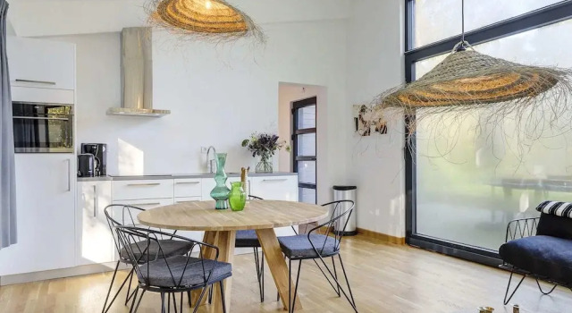 Шале Comfort Furnished Chalet With Dishwasher, Near Almelo