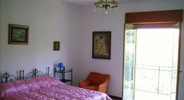 Коттедж с 5 комнатами с видом на окрестности Casa Gelferraro
