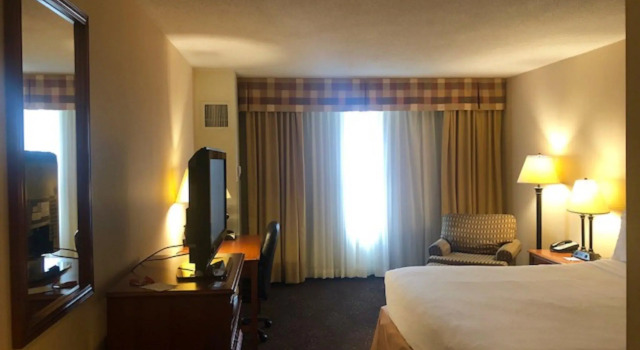 Holiday Inn Buffalo International Airport, Book Hotel Buffalo Buffalo