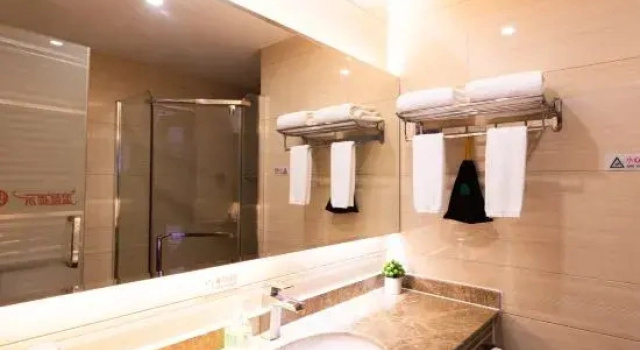 Двухместный люкс Business Fuyong Yinfa Hotel