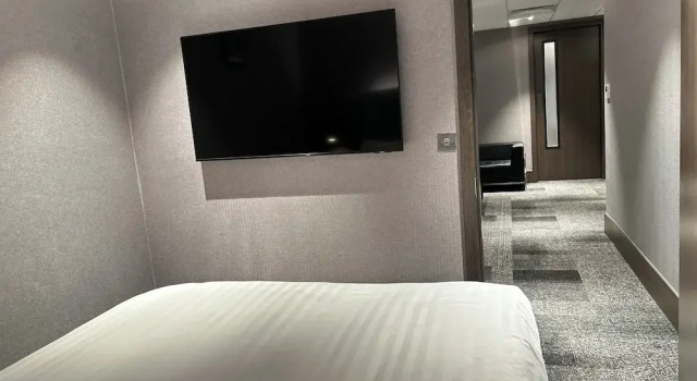 Люкс с 2 комнатами Crowne Plaza London - Kingston by IHG