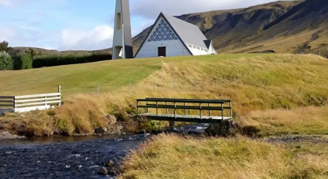 Коттедж Charming 2-bed Cottage Near Seljalandsfoss