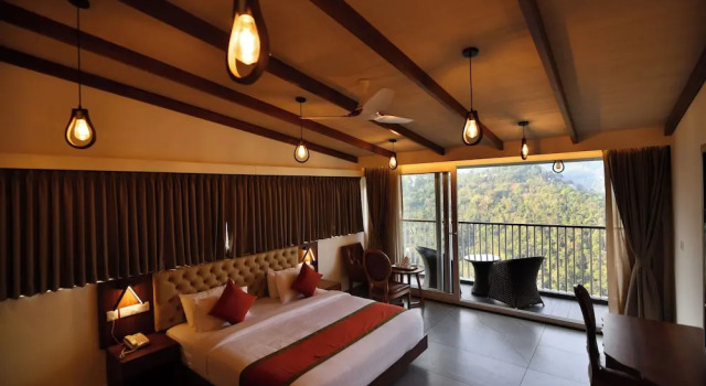 Номер Luxury British County Resort