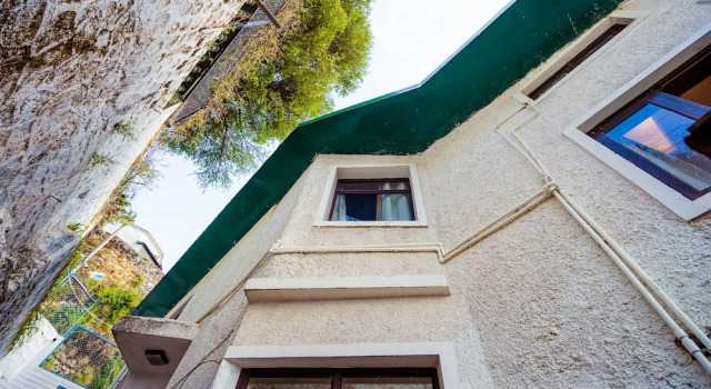 OYO 12429 Home Vintage 3BHK Villa Library Road, Rezervovat Vila Mussoorie Uttarakhand