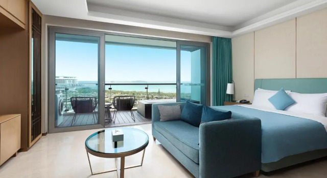 Апартаменты с 2 комнатами с видом на океан Albion Residence Haitang Bay Sanya