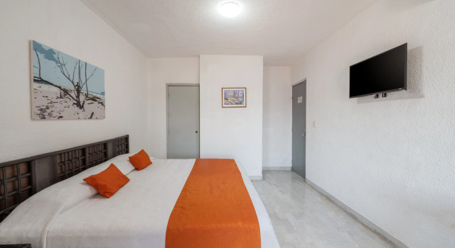Hotel Imperial Laguna Faranda