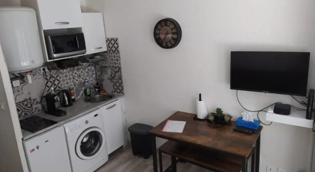 Апартаменты studio climatisé, 50 m de la prom, Wifi