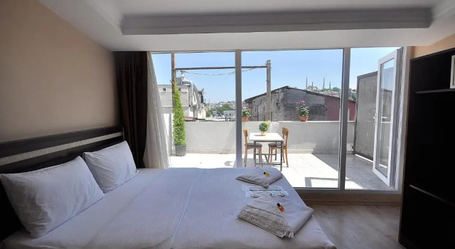 Трёхместный номер Standard с балконом Hotel Baykal