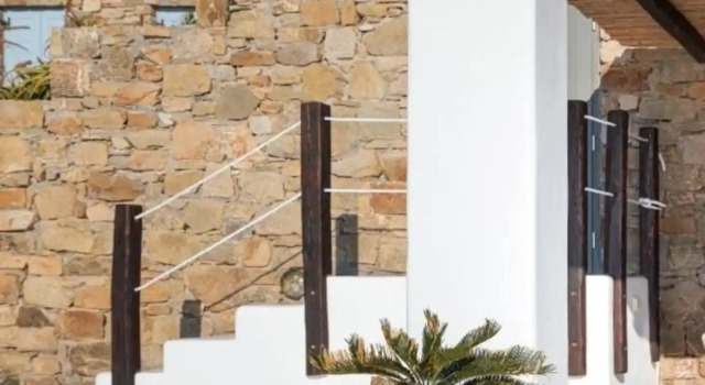 Люкс White Rock Suites & Villas