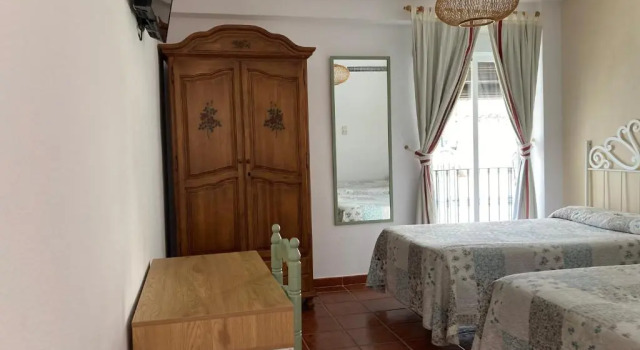 Двухместный номер Standard с балконом Hostal San Juan