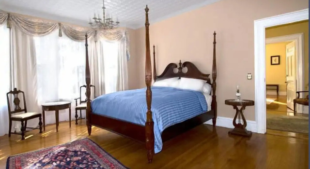 A Kingston Bed & Breakfast, Забронировать Отель Кингстон Ulster County, рядом с Birch Body Care