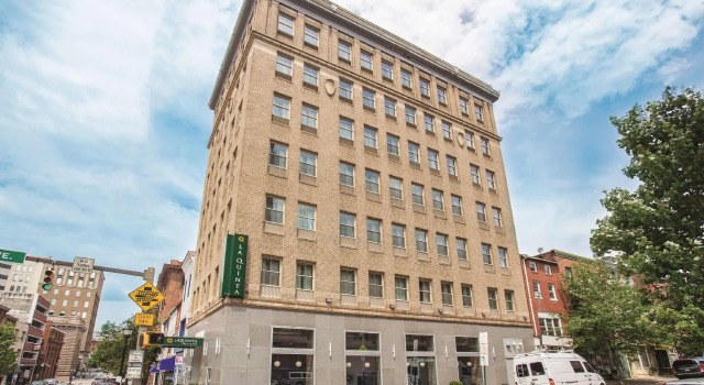 Двухместный номер Deluxe La Quinta by Wyndham Inner Harbor Downtown