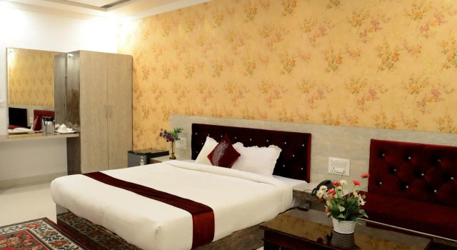 Hotel Ambay Villa Udaipur, Забронировать Отель Отели штата Раджастхана с парковкой, Парковка