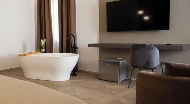 Номер Standard Alexander House Hotel