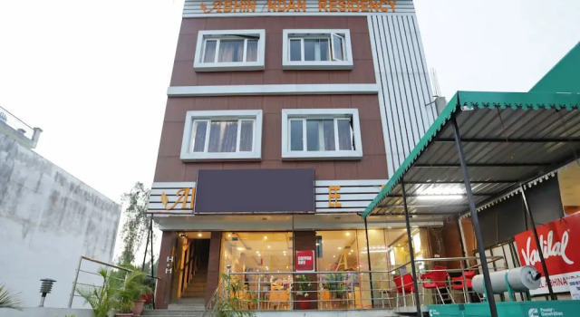 OYO 14017 Abhinandan Residency, Rezervovat Hotel Doiwāla Uttarakhand