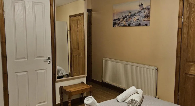 Cockfosters - Apartment - Sleeps 3 - Near Underground, Varaa Huoneisto Asunnot kohteessa Merseyside, Huoneisto